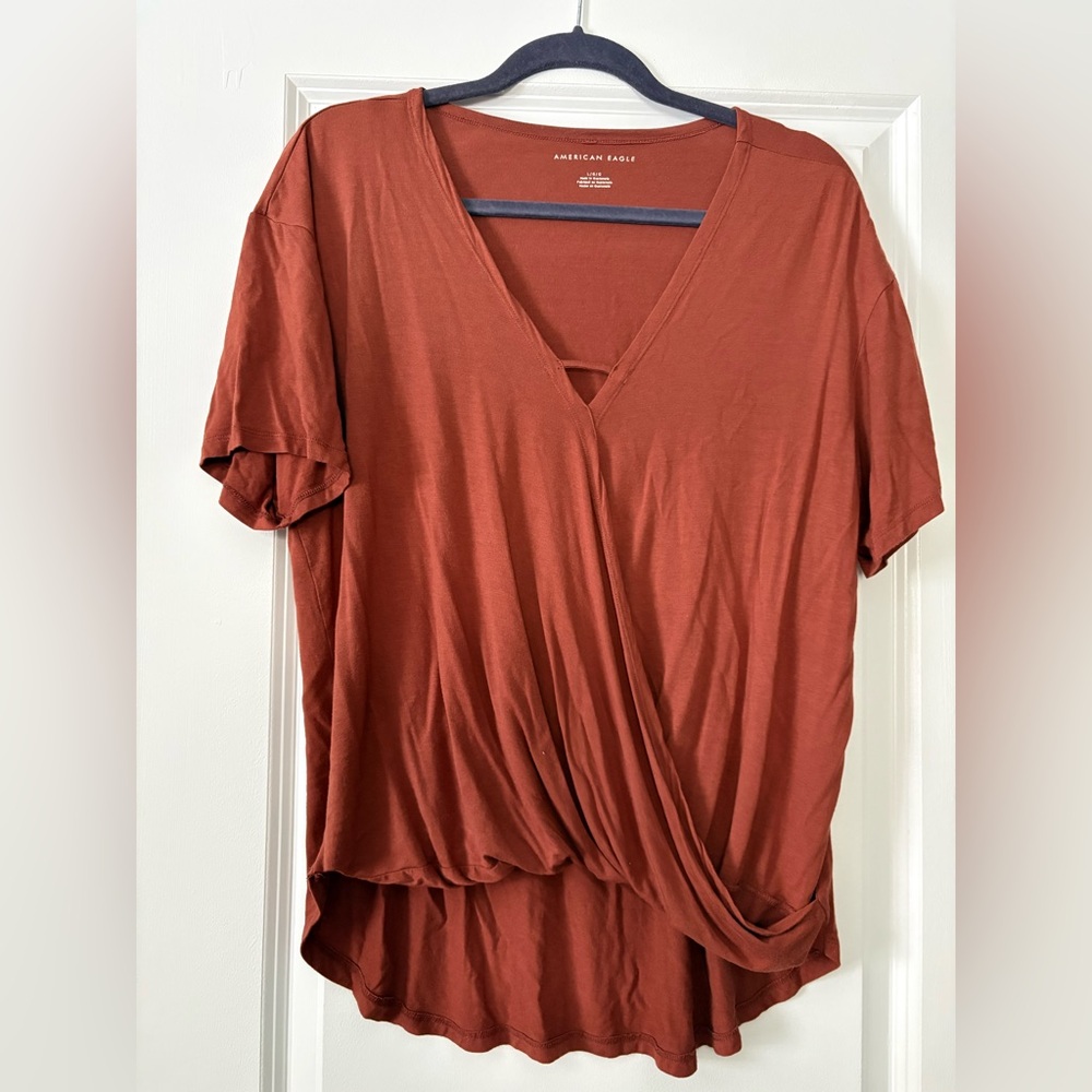 American Eagle wrap style t shirt